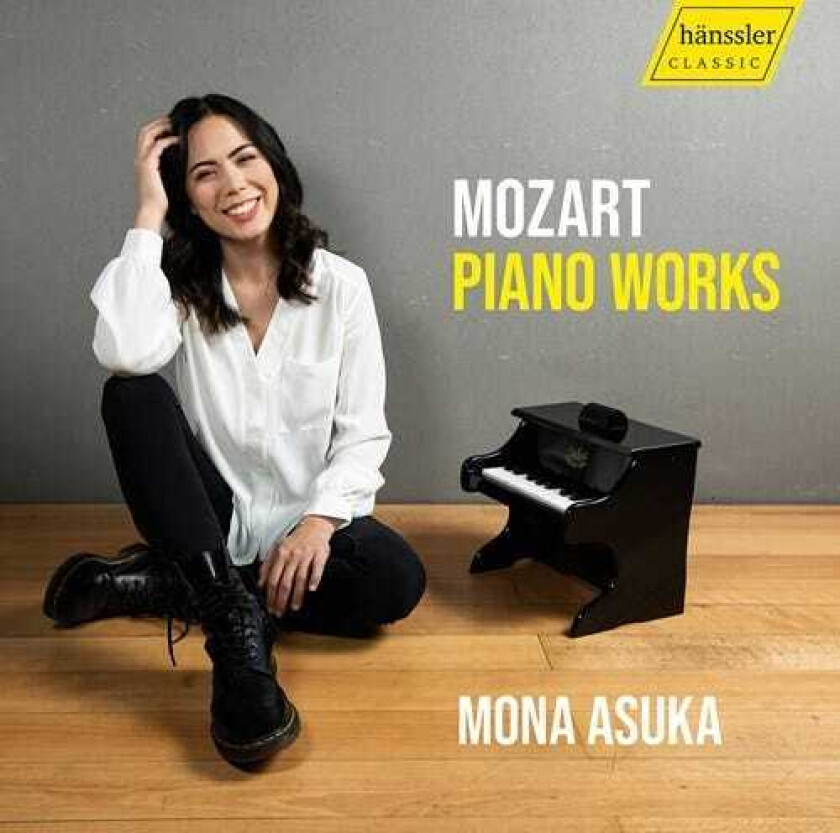 Mona Asuka  Mozart: Piano Works  CD