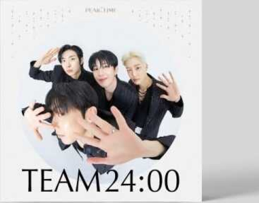 Peaktime Team 24:00 Version Incl. 204pg Photobook, Poster, Sticker + 2 Photocards CD