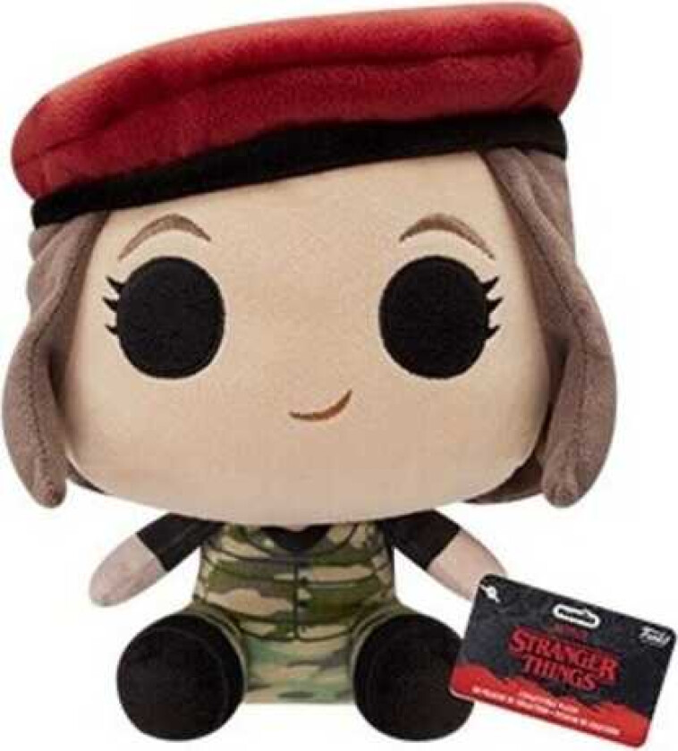 Stranger Things Season 4 Hunter Robin