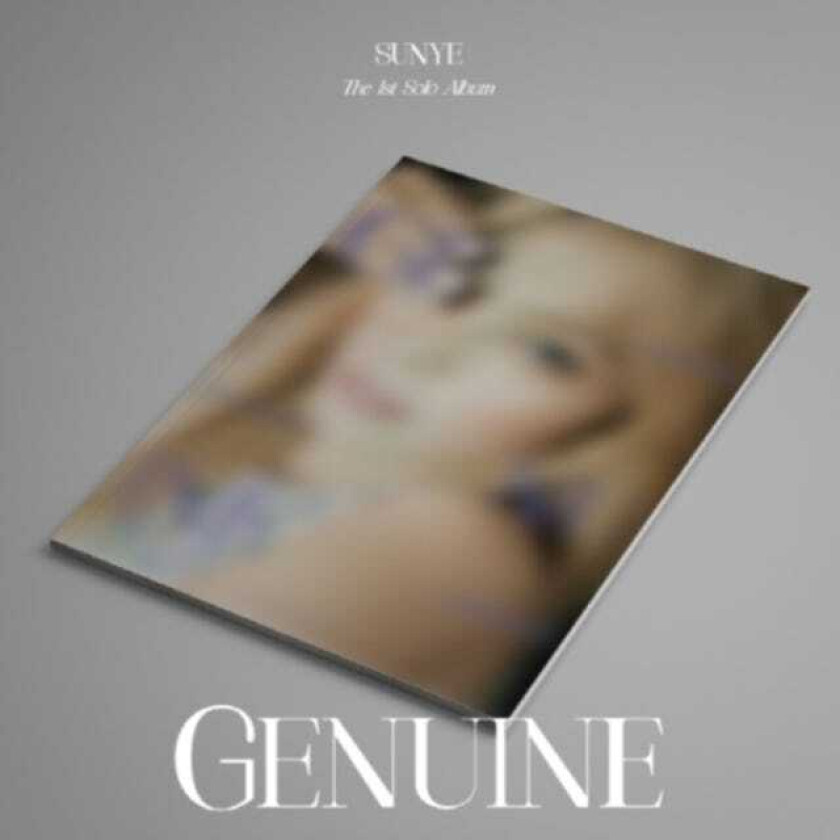 Sunye Genuine Incl. Photo Book + Folded Poster CD