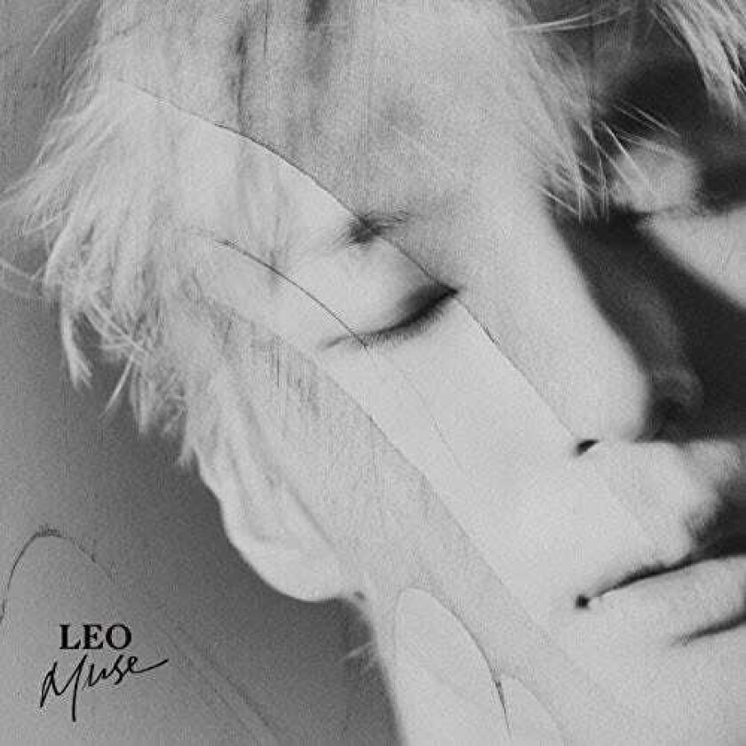 Leo Muse (Incl. 84pg Photobook, Letter + Photocard) CD