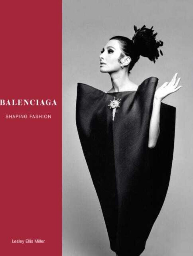 Balenciaga Shaping Fashion