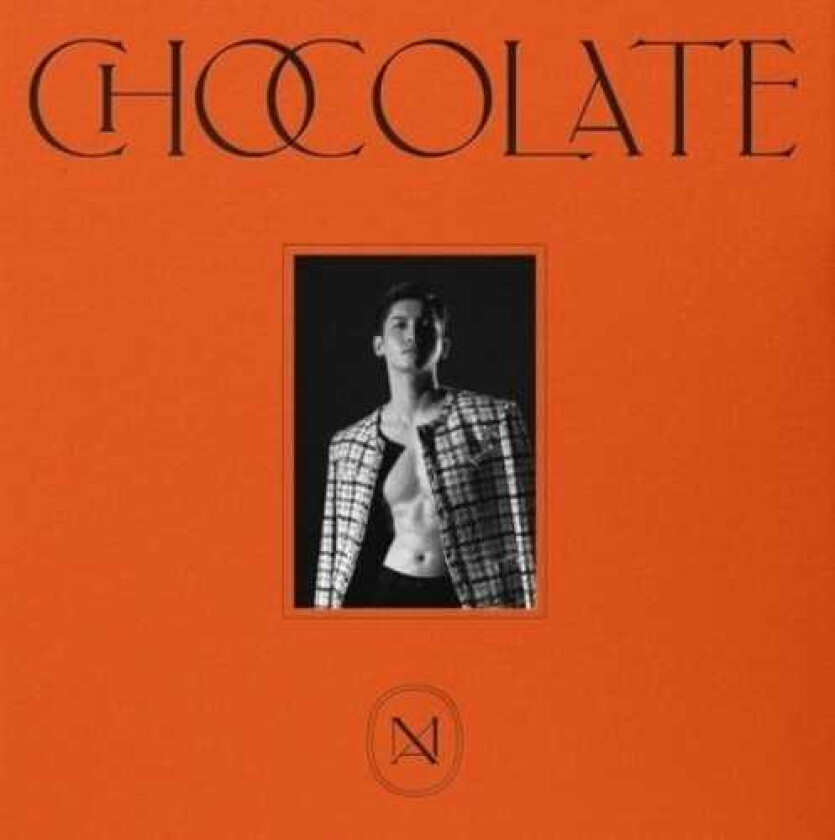 Max Chocolate (Incl. 104pg Photobook, Photocard + Postcard) CD