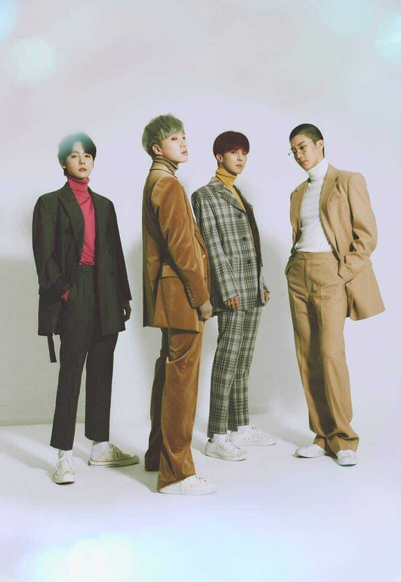 Winner Winner The Best 'song 4 U' (Digipak W/ Photobook) CD