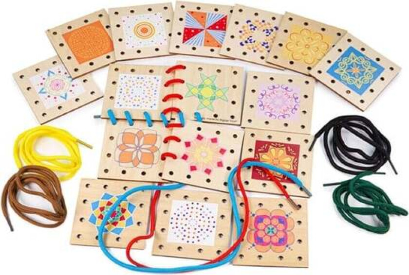Wooden Puzzle Tiles Shapes 22 pcs. Tre