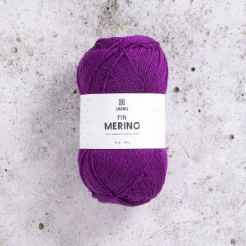 Svarta Fåret Fine Merino Garn 318 Purple Grape