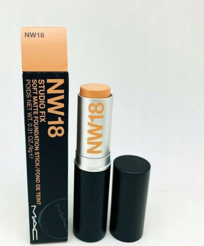 Studio Fix Soft Matte Foundation Stick Nw18