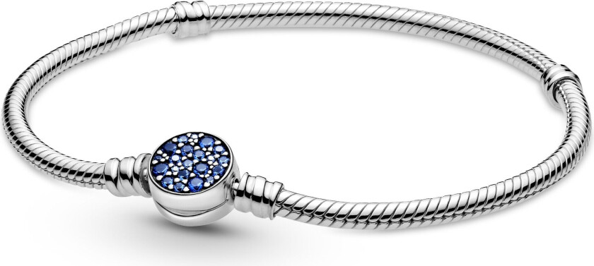 Moments armbånd i 925 sølv med blå zirkoner, 18 cm