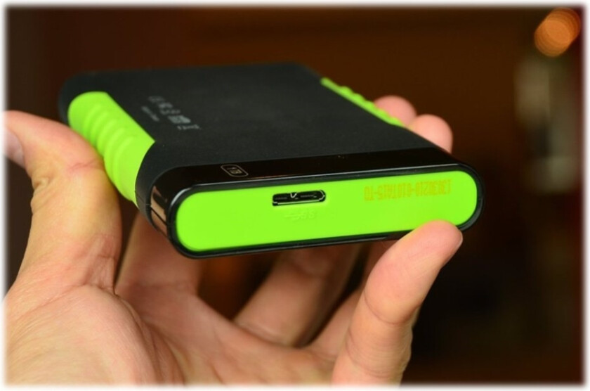 Armor A15 Green - Ekstern Harddisk - 1TB - Svart