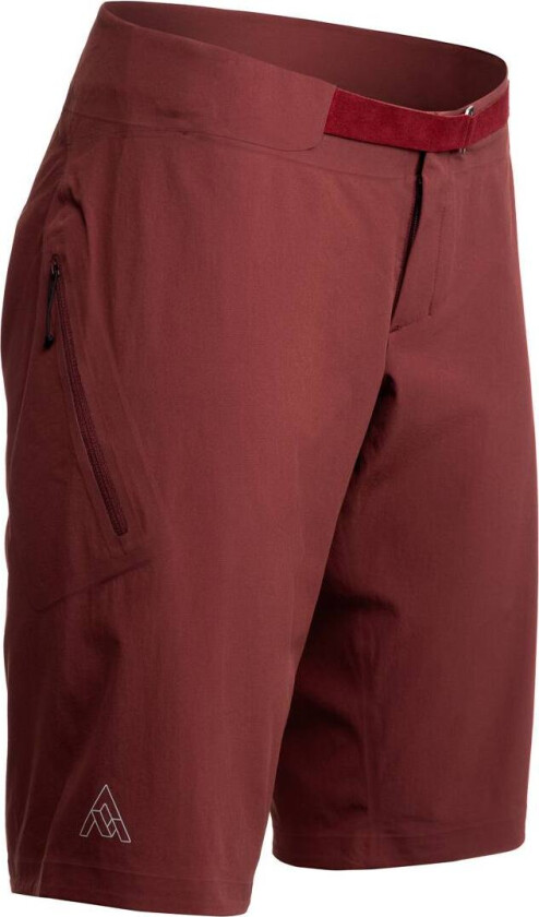 Slab Short W's port