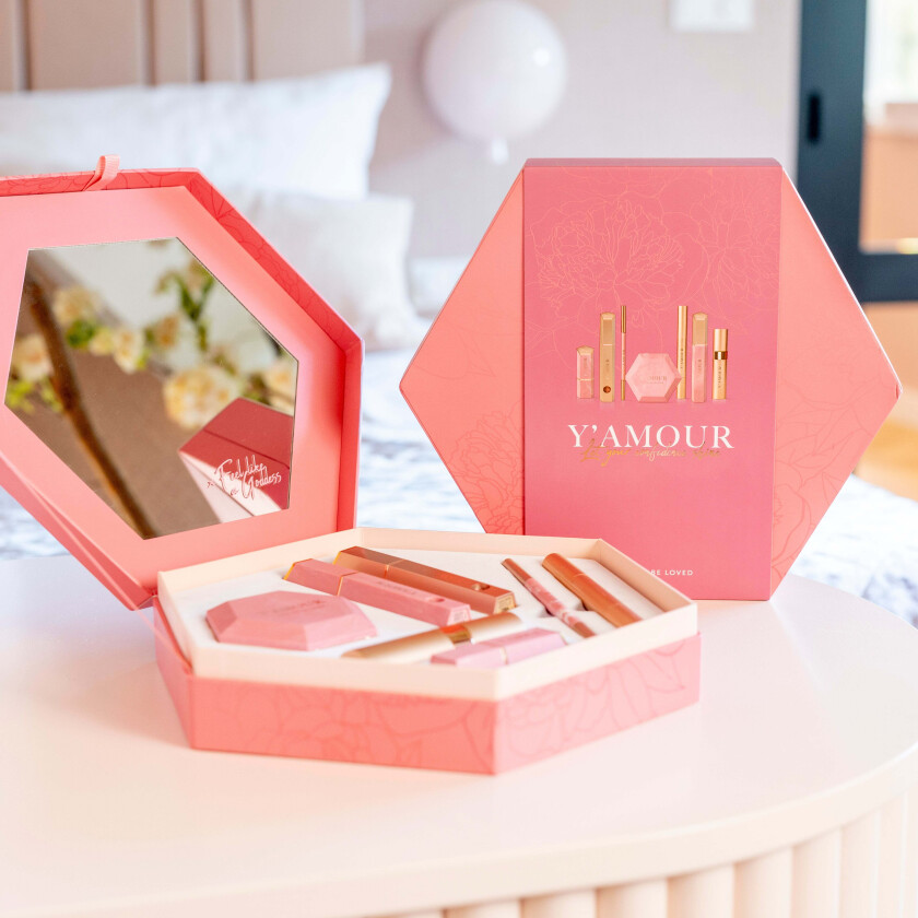 Y'AMOUR, Giftbox