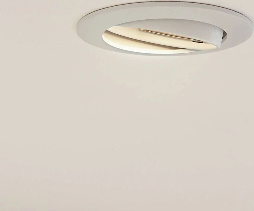 Prios innfelt taklampe Fibur, hvit, aluminium, Ø 8,2 cm