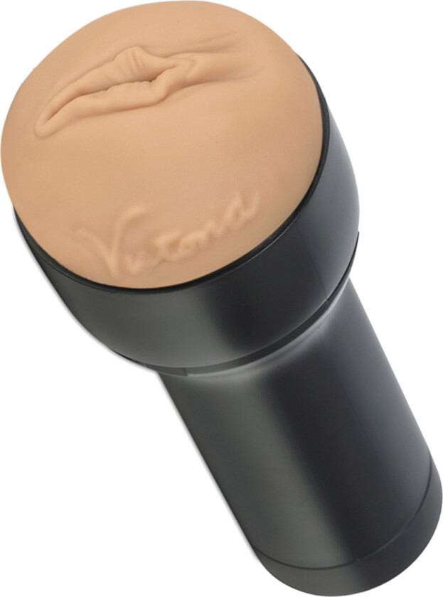 Kiiroo: Feelstar Stroker, Victoria June