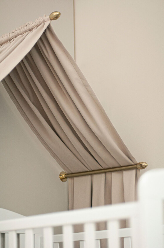 Sengehimmel i metall, Messing