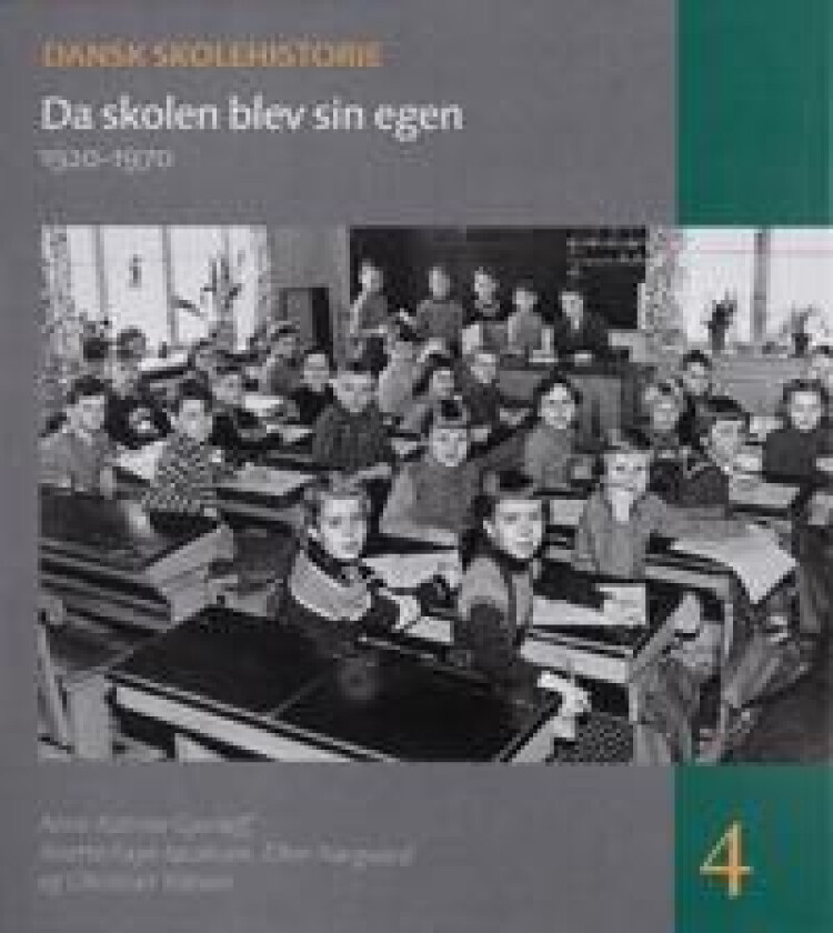 Da Skolen Blev Sin Egen: 1920-1970
