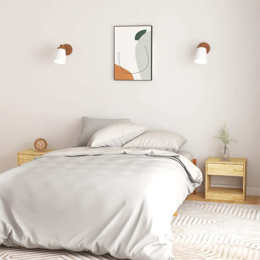 Nattbord 2 stk 40x31x40 cm heltre furu