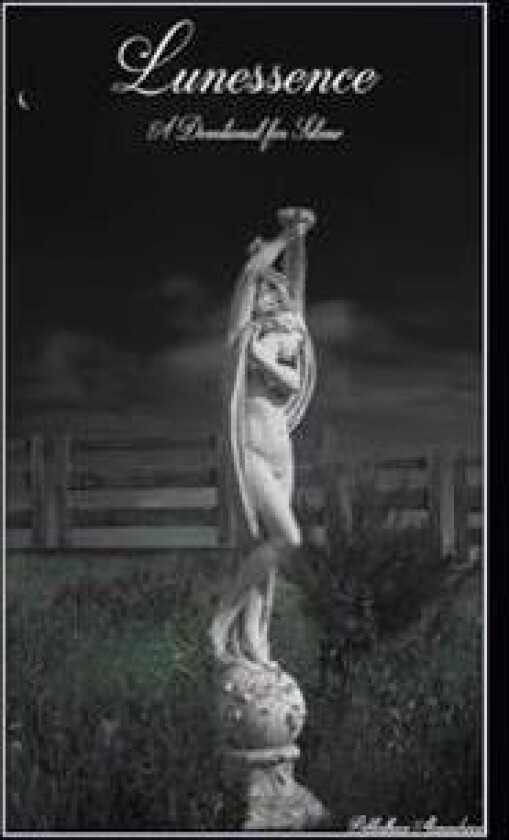 Lunessence: A Devotional for Selene