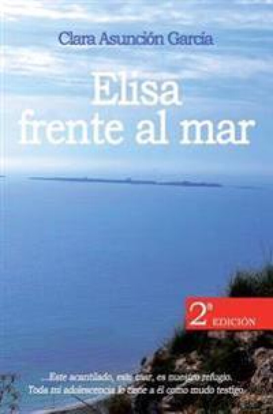 Elisa frente al mar
