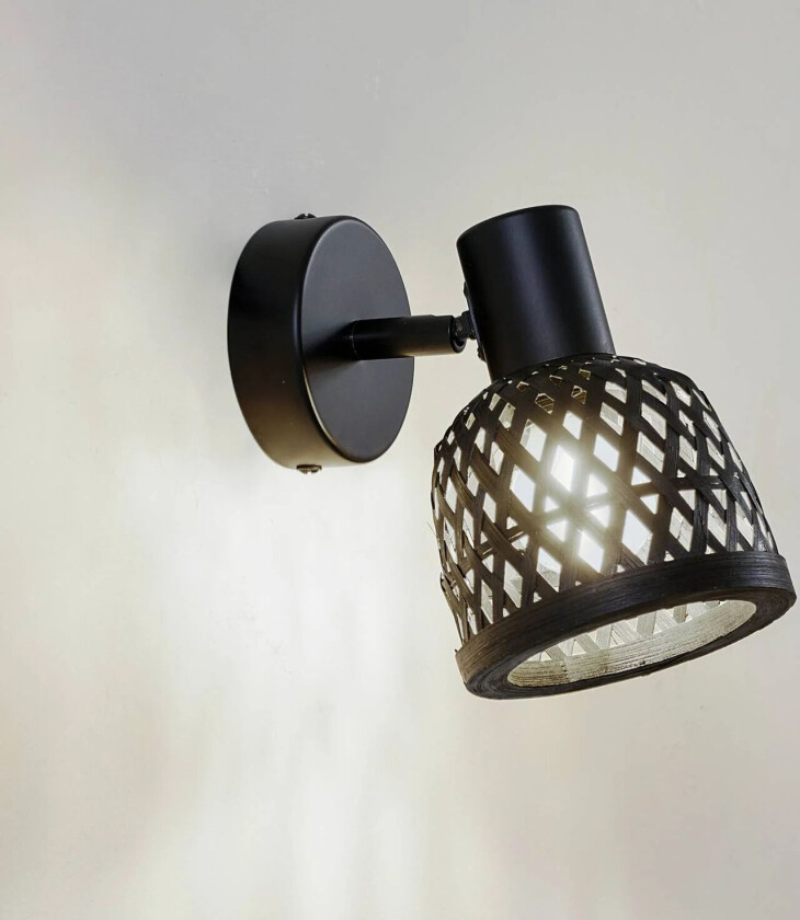 vegglampe Eskil, Ø 10 cm, svart, bambus