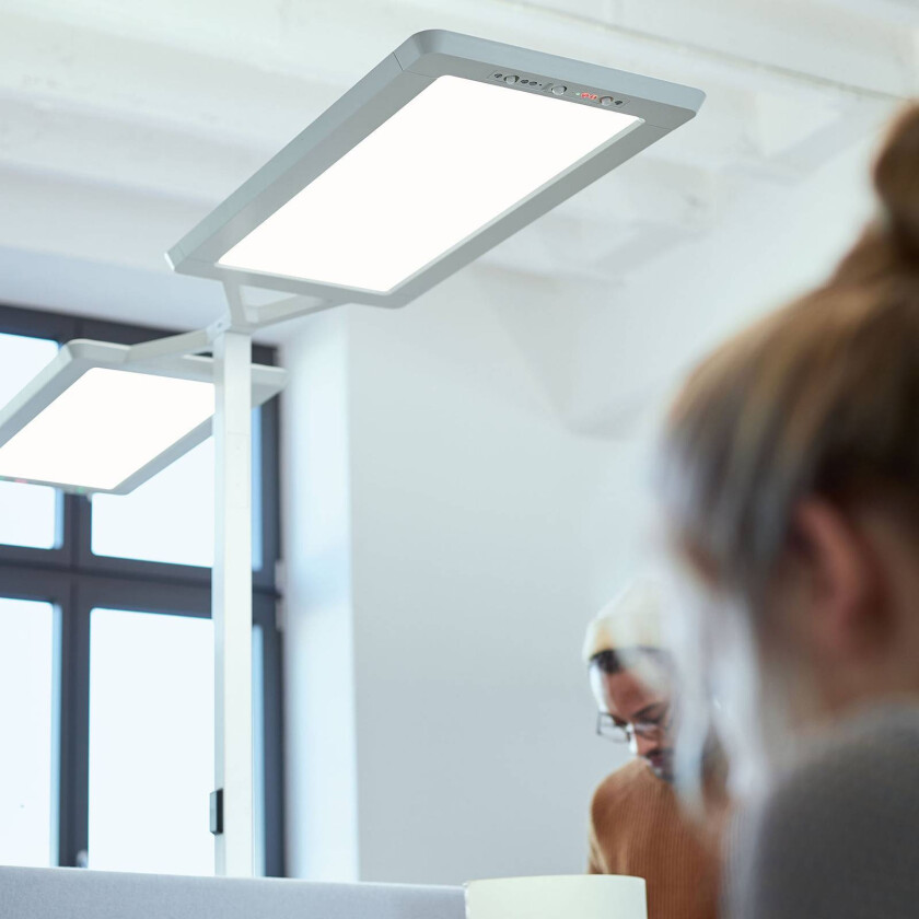 LED-gulvlampe Yara.double 4 000 K, BT, LTX, sølv