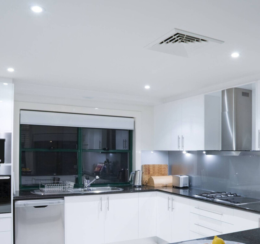 SLC One 360° LED innfelte lysarmaturer med dimming til varmhvitt