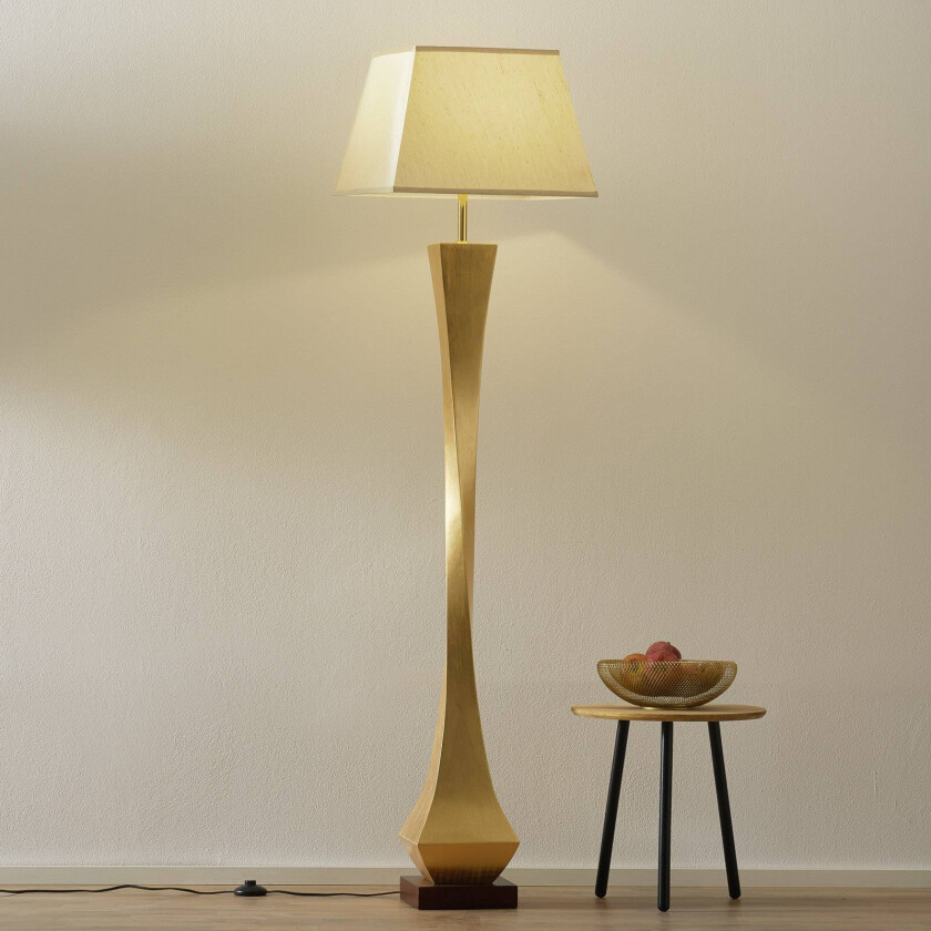 Deco - en gulvlampe med edelt design
