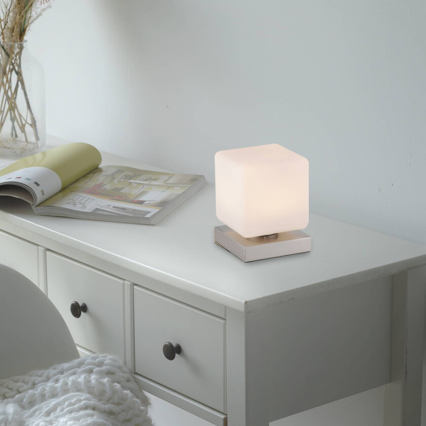 LED-bordlampe Dadoa, dimbar, stålfarget