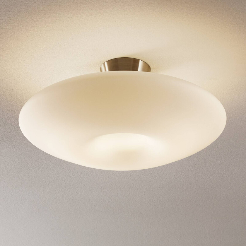 Malu taklampe med slikematt opalglass