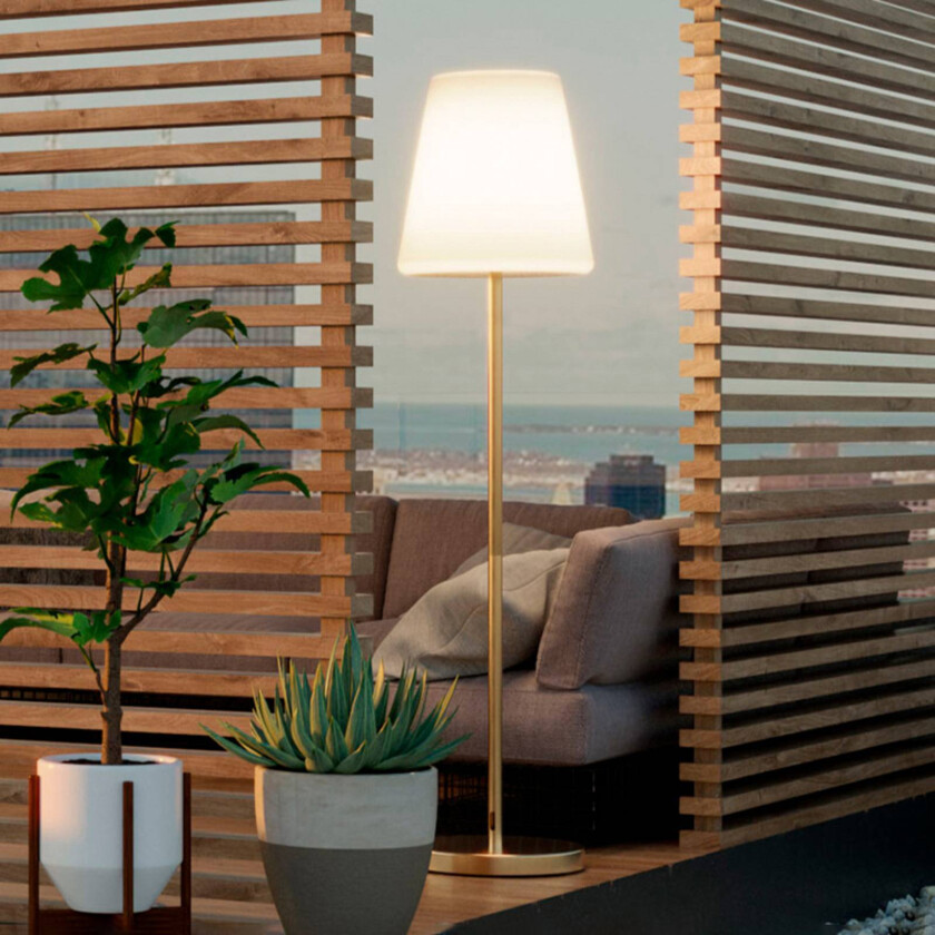 Lola Slim 180 LED-gulvlampe messing