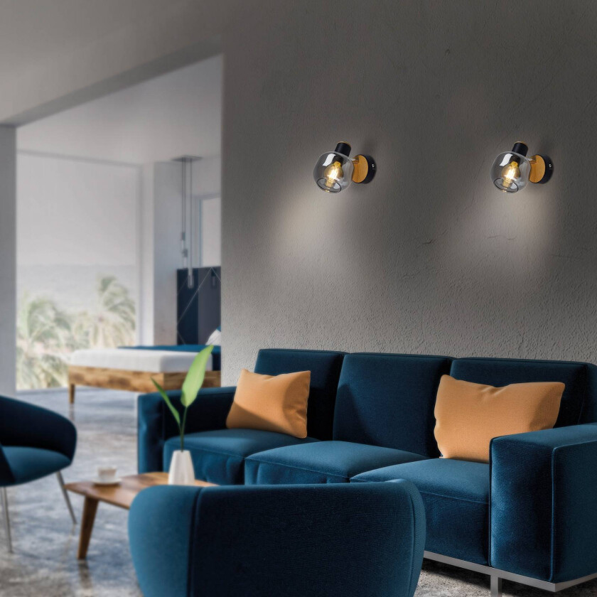 Vegglampe 1350022 med røykglass, en lyskilde