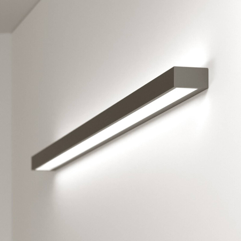 Mera LED-vegglampe, bredde 120 cm, svart, 4000K