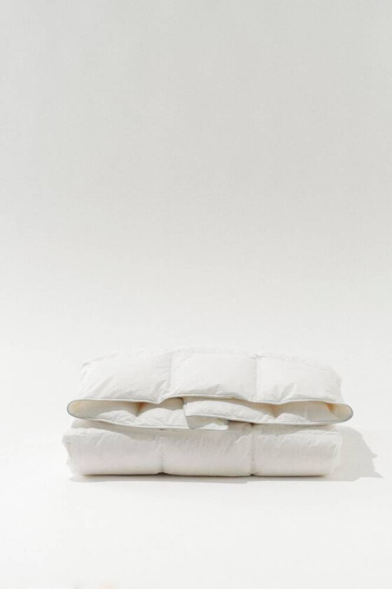 STAY dundyne - sval 150x210 cm Hvit