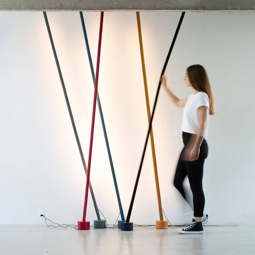 Elastica gulvlampe som bånd, rød