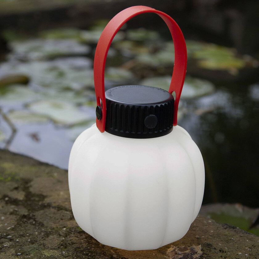 Kiki LED-bordlampe IP65 USB