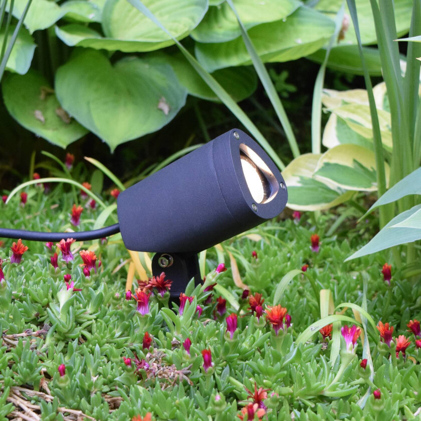 LED jordspyd-lyskaster Gartia M 7,5 W