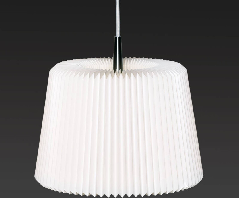 LE KLINT Snowdrop M - pendellampe av plast