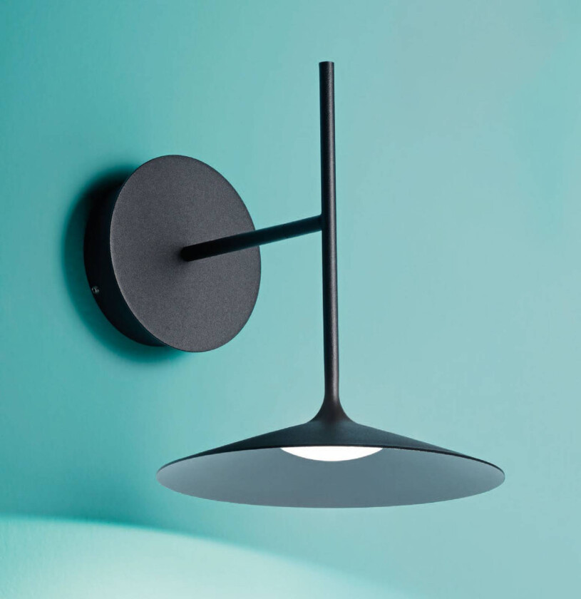 Poe Plus LED-vegglampe, svart