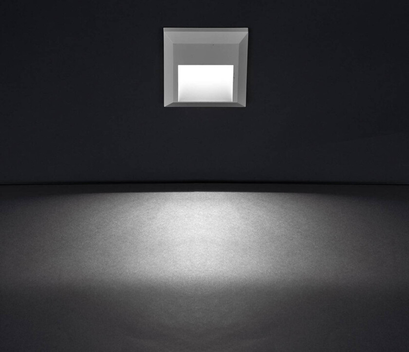 Kössel kvadratisk utendørs LED-vegglampe