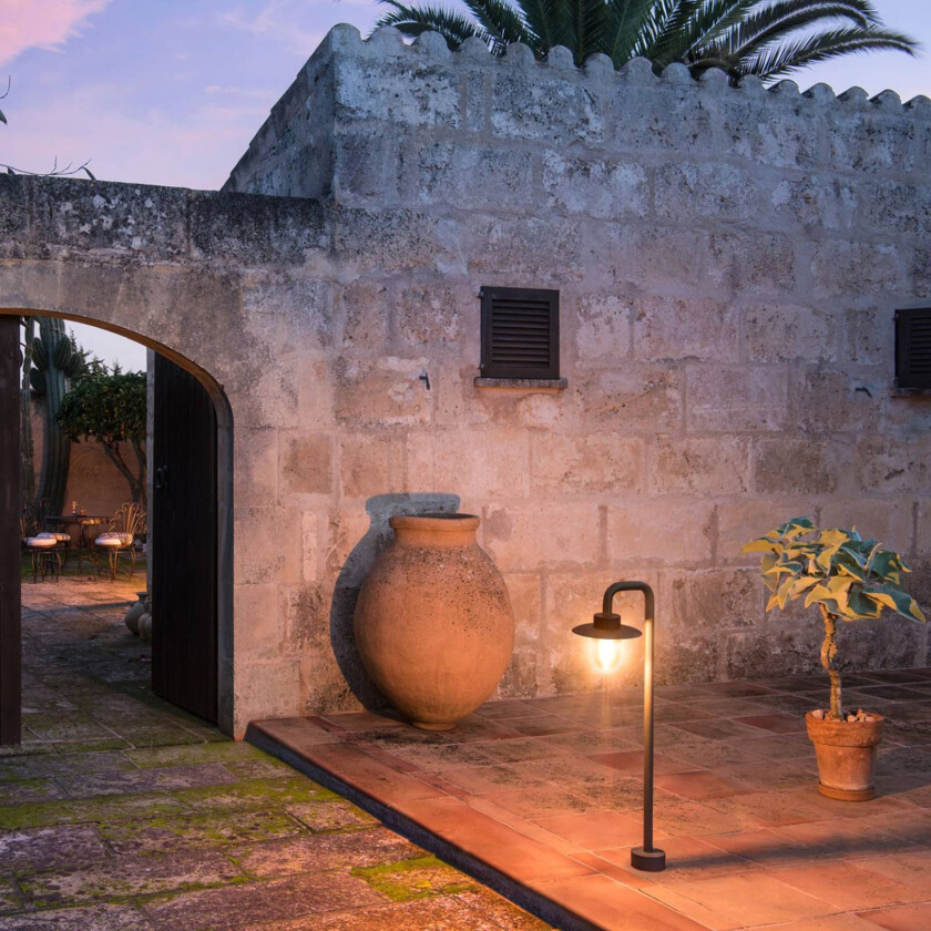 Molat stibelysning, høyde 100 cm