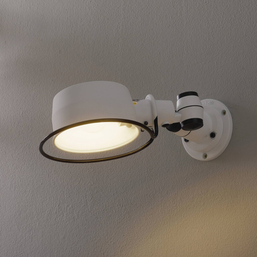 Lak L1000 vegglampe med ledd, matt hvit