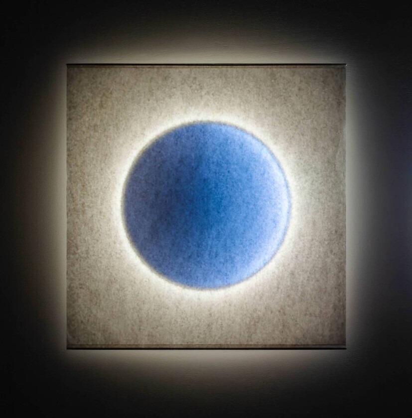 MOODMOON LED-vegglampe, RGBW, kantet