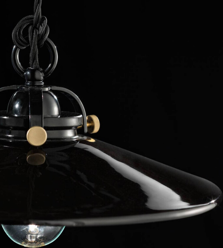 Pendellampe i svart keramikk, Edoardo, 31 cm