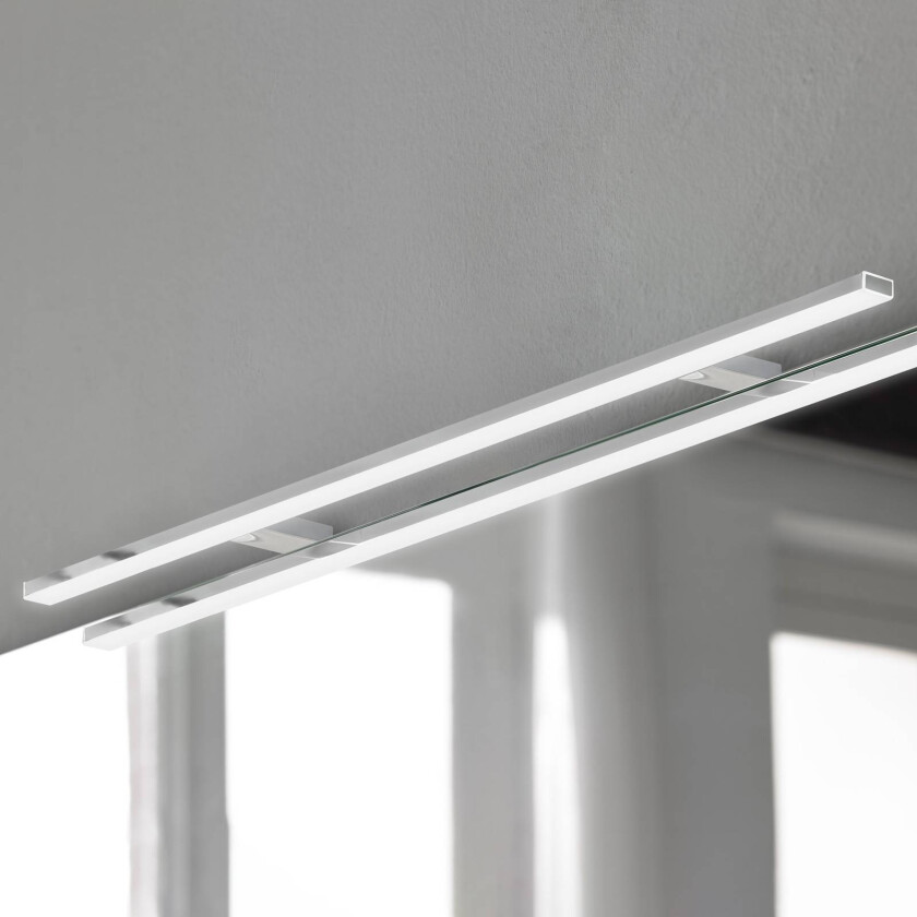 Esther 2 LED-speilbelysning, krom, bredde 80 cm