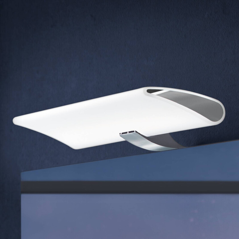 LED-speillampe Miracle i krom, bredde 30 cm