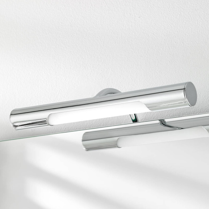 Andrea – LED-speillampe til badet