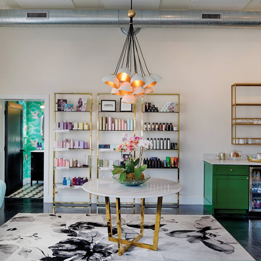 Hengelampe Nula, buntet, hvit/gull, 15 lyskilder