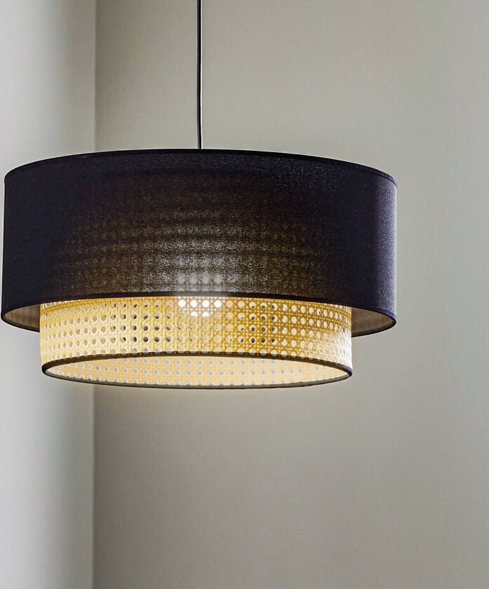 Hengelampe Boho, rotting, tekstil, svart/beige