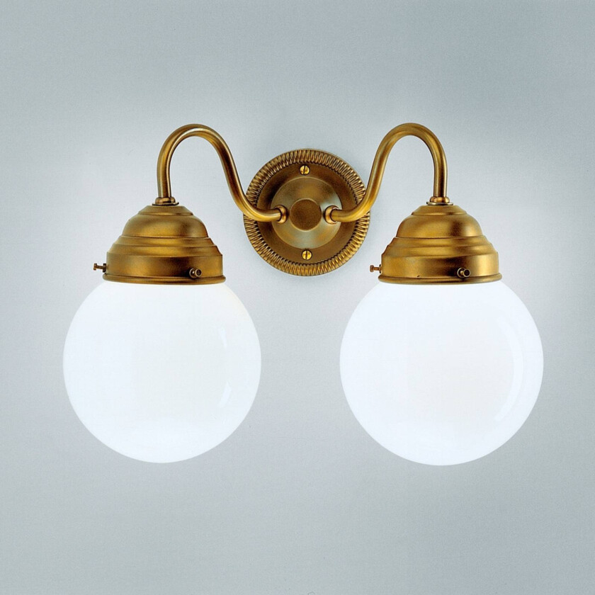 Tiltalende vegglampe Larry II