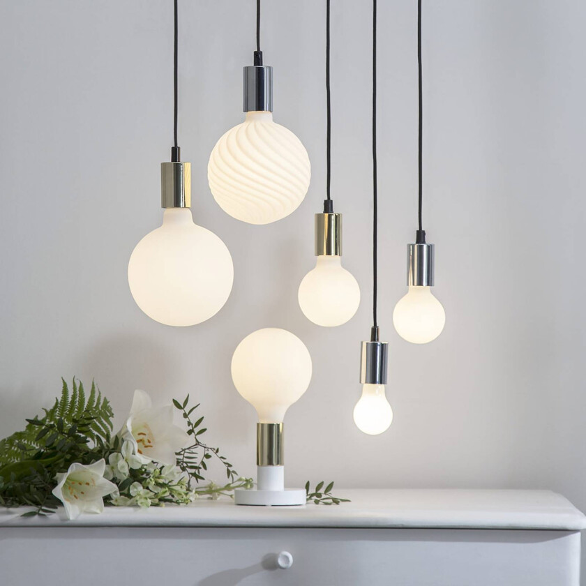 LED-dråpepære E14 2 700 K opal Ra 90 4,7 W