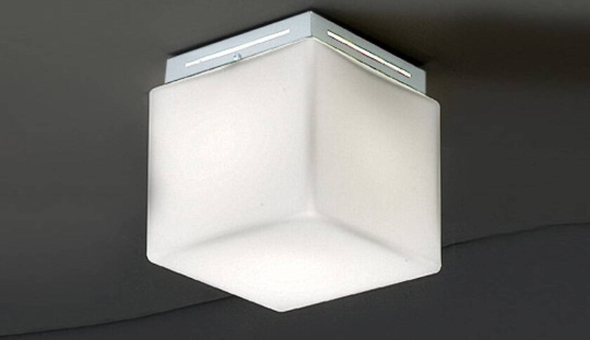 Hvit Cubis taklampe